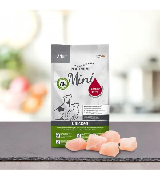 4 x 900 g PLATINUM MINI Kylling voksen Hundefoder PLATINUM MINI Adult Chicken Hundefoder er et sundt komplet koldpresset hundef 4 x 900 g PLATINUM MINI Kylling voksen Hundefoder PLATINUM MINI Adult Chicken Hundefoder er et sundt komplet koldpresset hundef
