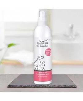 PLATINUM Skin Clean+Care Spray 250 ml med hypoklorsyre PLATINUM&nbsp;Skin Clean+Care er en&nbsp;spray til rengøring og pleje af huden. Den